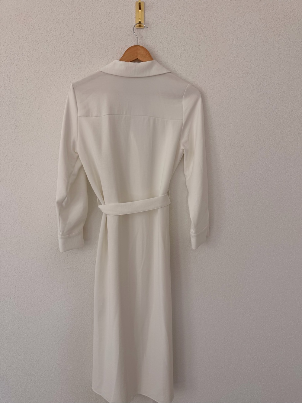 Zara Cream Shirt Dress with Gold Buttons and Belt - Picture 4 of 4